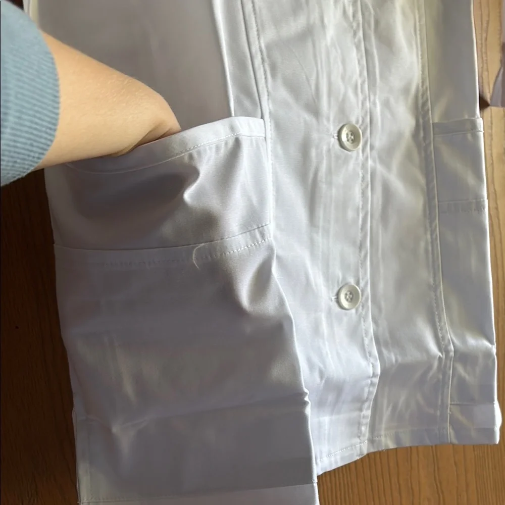 Allheart White Button-Up Lab Coat - Picture 4 of 5